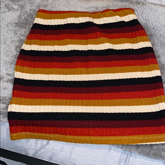 Tobi: Sweater Skirt - Picture 1 of 2